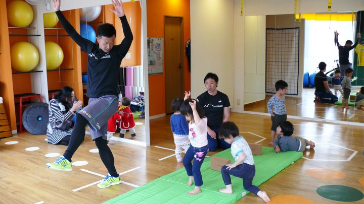 「やれば出来るんだ！」<br>子どもの自信を育てるスポーツ教室