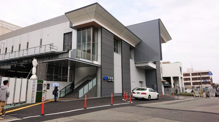JR神戸線 芦屋駅リニューアル １期開業！ユニクロにＹＡＭＡＳＨＯ、エスカレーターが新設